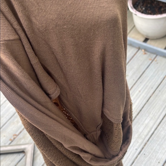 Free People Sistine Top Hacci knit cold shoulder - Picture 10 of 12